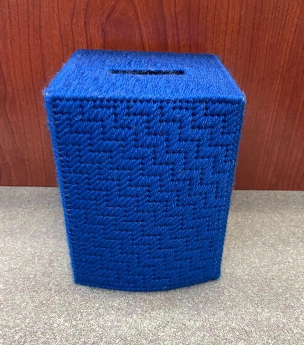 Peanuts Lucy Handmade 5.5" Plastic Canvas Tissue Box Holder Sewn Blue | eBay