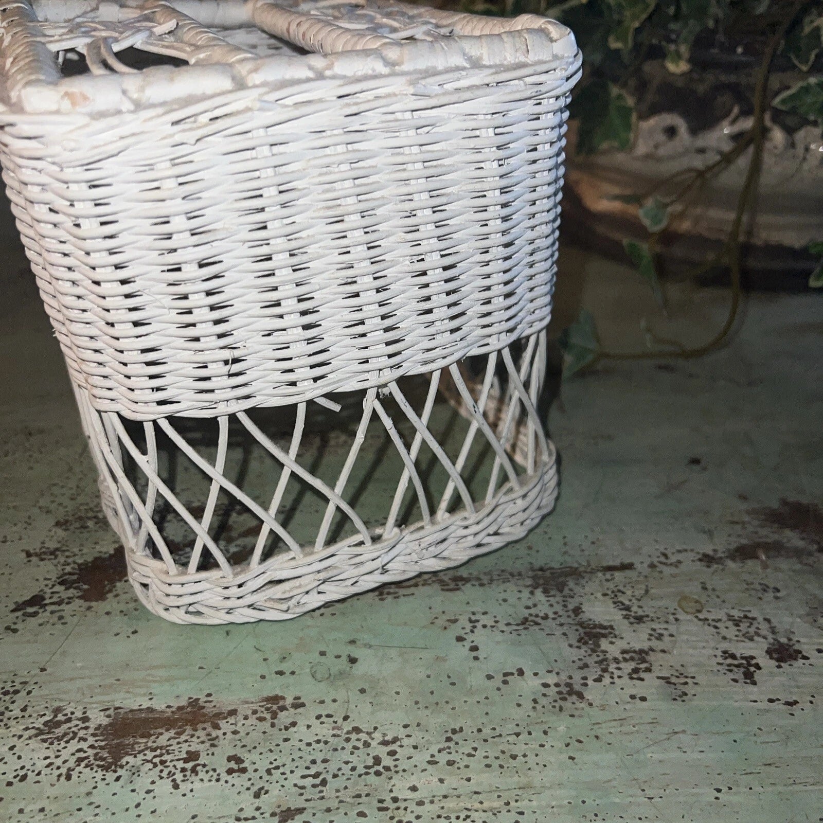 Vintage White Wicker Tissue Box Cover Square Boho Cottage | eBay