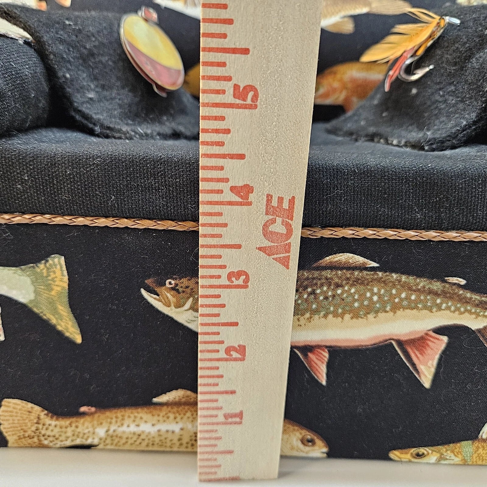 Tissue Box Cover Fishing Sofa Fish Couch Padded Cushions Ocean Theme Decor 9x5x4 | eBay