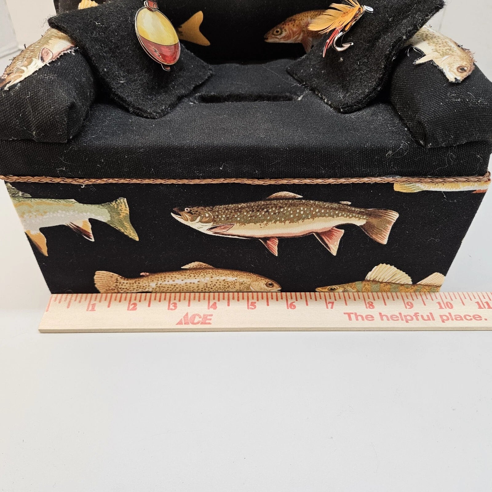 Tissue Box Cover Fishing Sofa Fish Couch Padded Cushions Ocean Theme Decor 9x5x4 | eBay