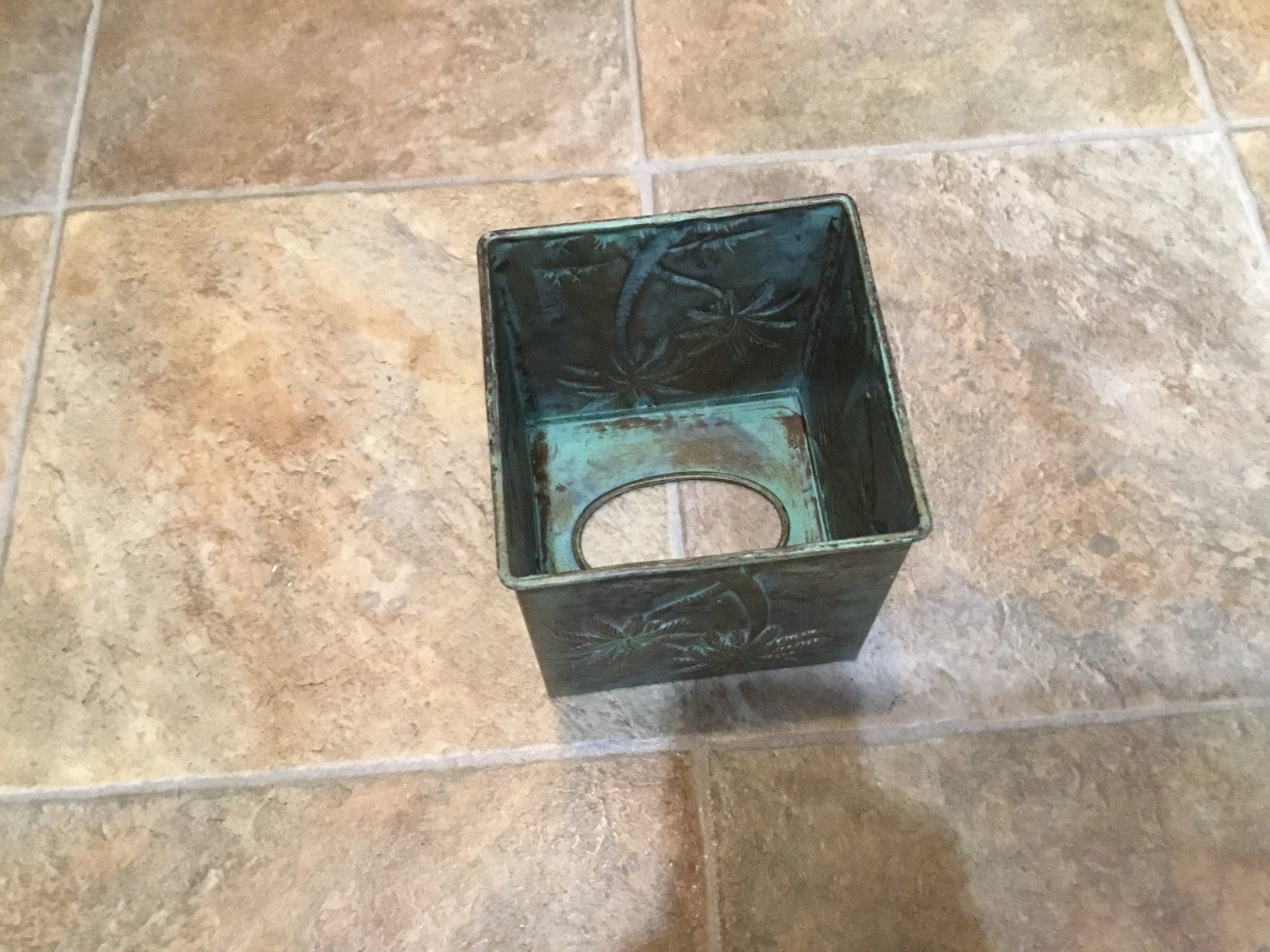 Metal Tissue Box Cover Palm Trees Beach House Decor Distressed | eBay