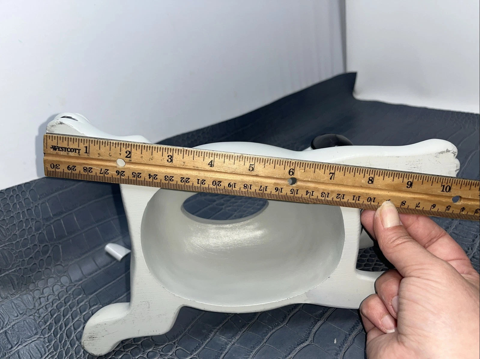 Vintage Baby Snoopy Style Hand Painted Tissue /Wipe Holder Dispenser | eBay