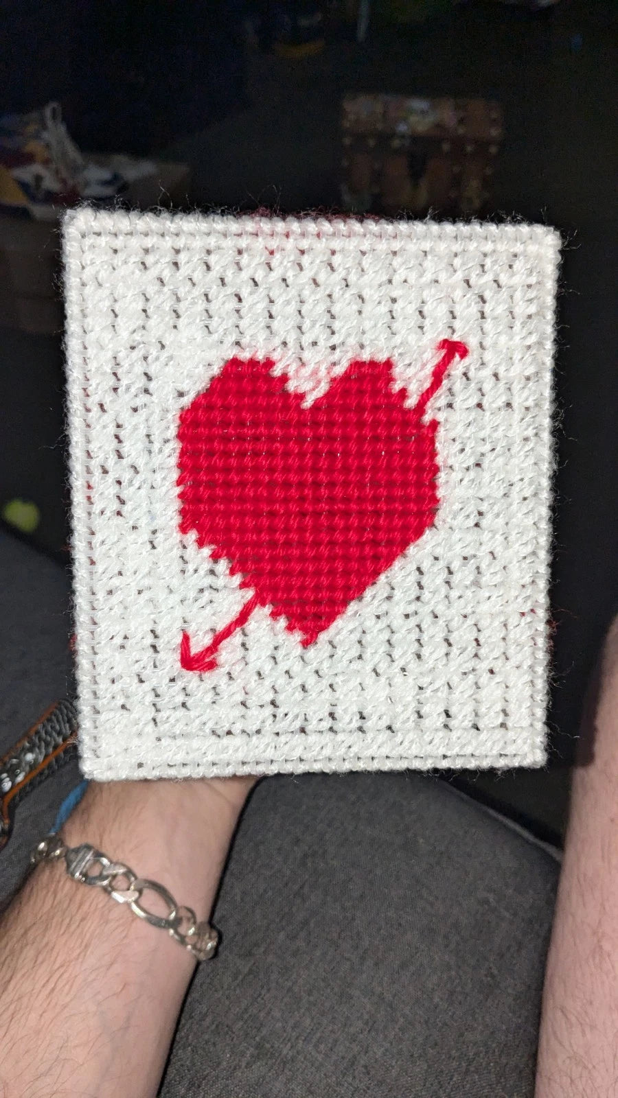 Handmade Artisan Valentine Needlepoint Boutique Tissue Box Cover Red White | eBay