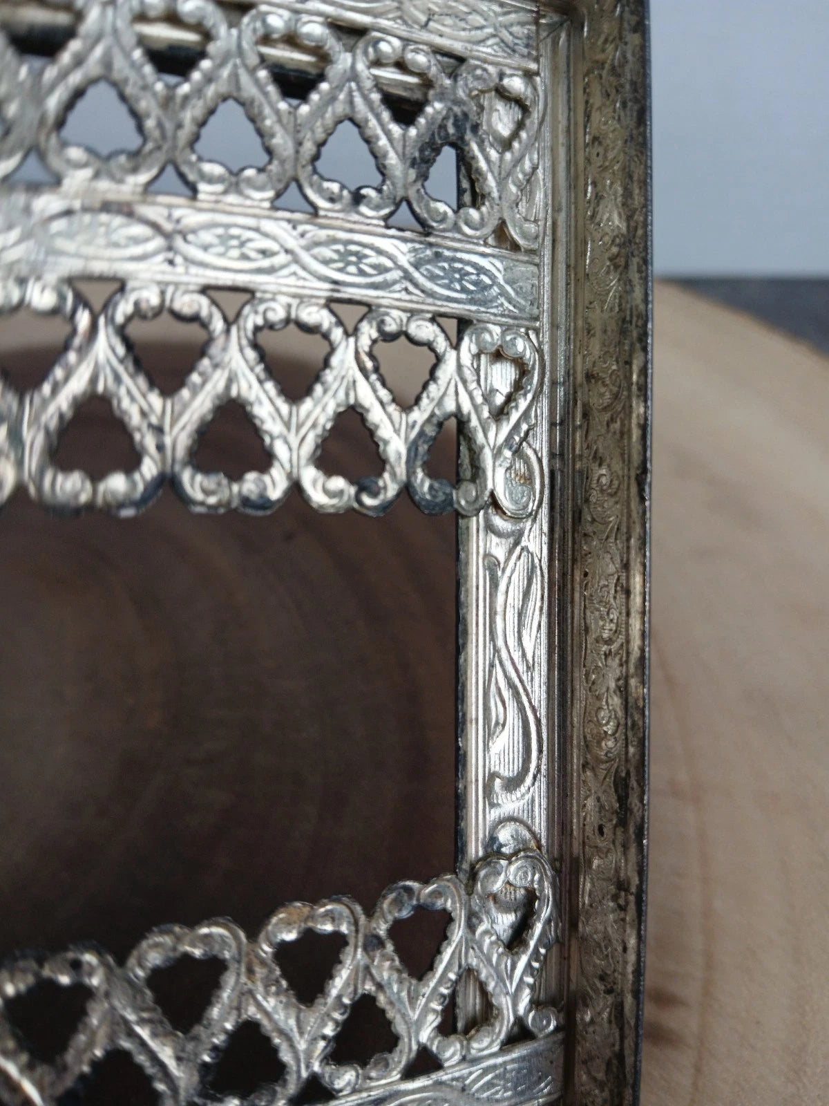 Vintage Gold Tone Tissue Box w/Claw Feet (2 pc.) "READ" | eBay