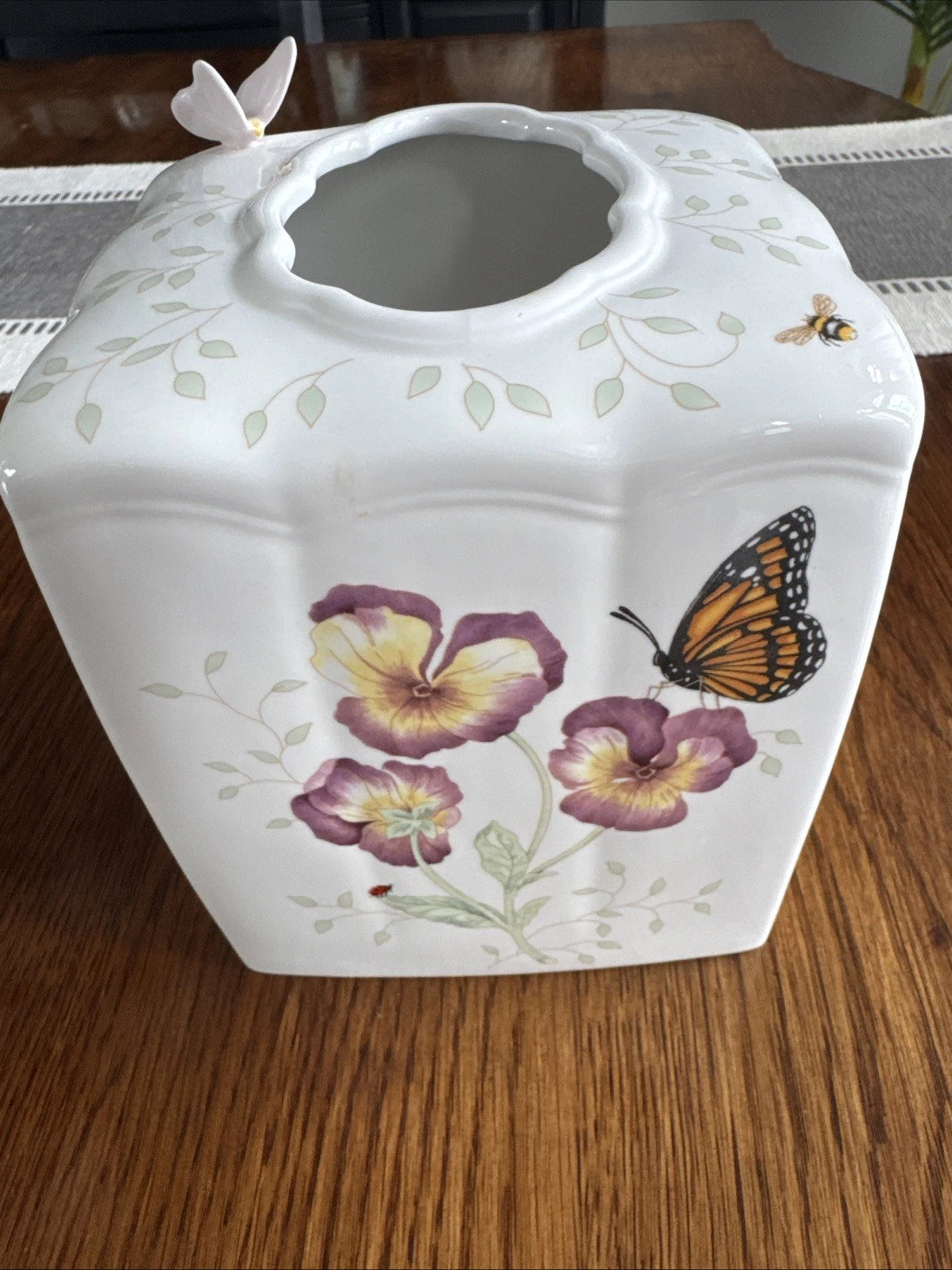 LENOX Butterfly Meadow by Louise Le Luyer Tissue Box Holder Excellent Condition | eBay