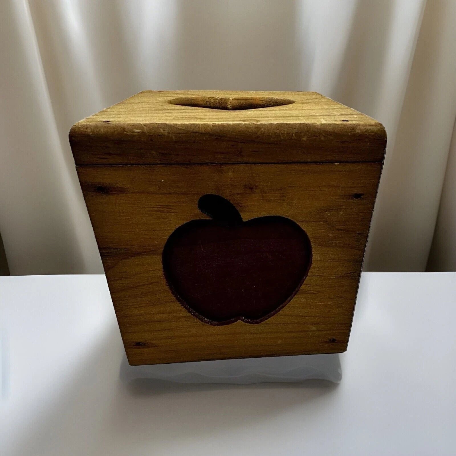Solid Wood Carved Heart Apple Hand Painted Tissue Box Cottage Granny Core VTG | eBay