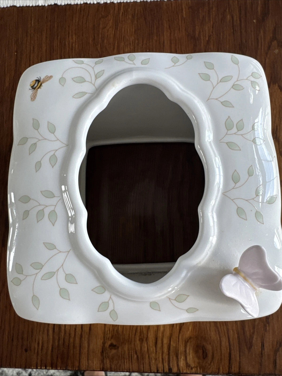LENOX Butterfly Meadow by Louise Le Luyer Tissue Box Holder Excellent Condition | eBay