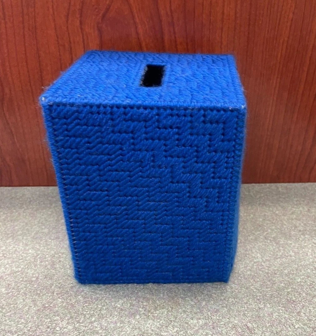 Peanuts Lucy Handmade 5.5" Plastic Canvas Tissue Box Holder Sewn Blue | eBay