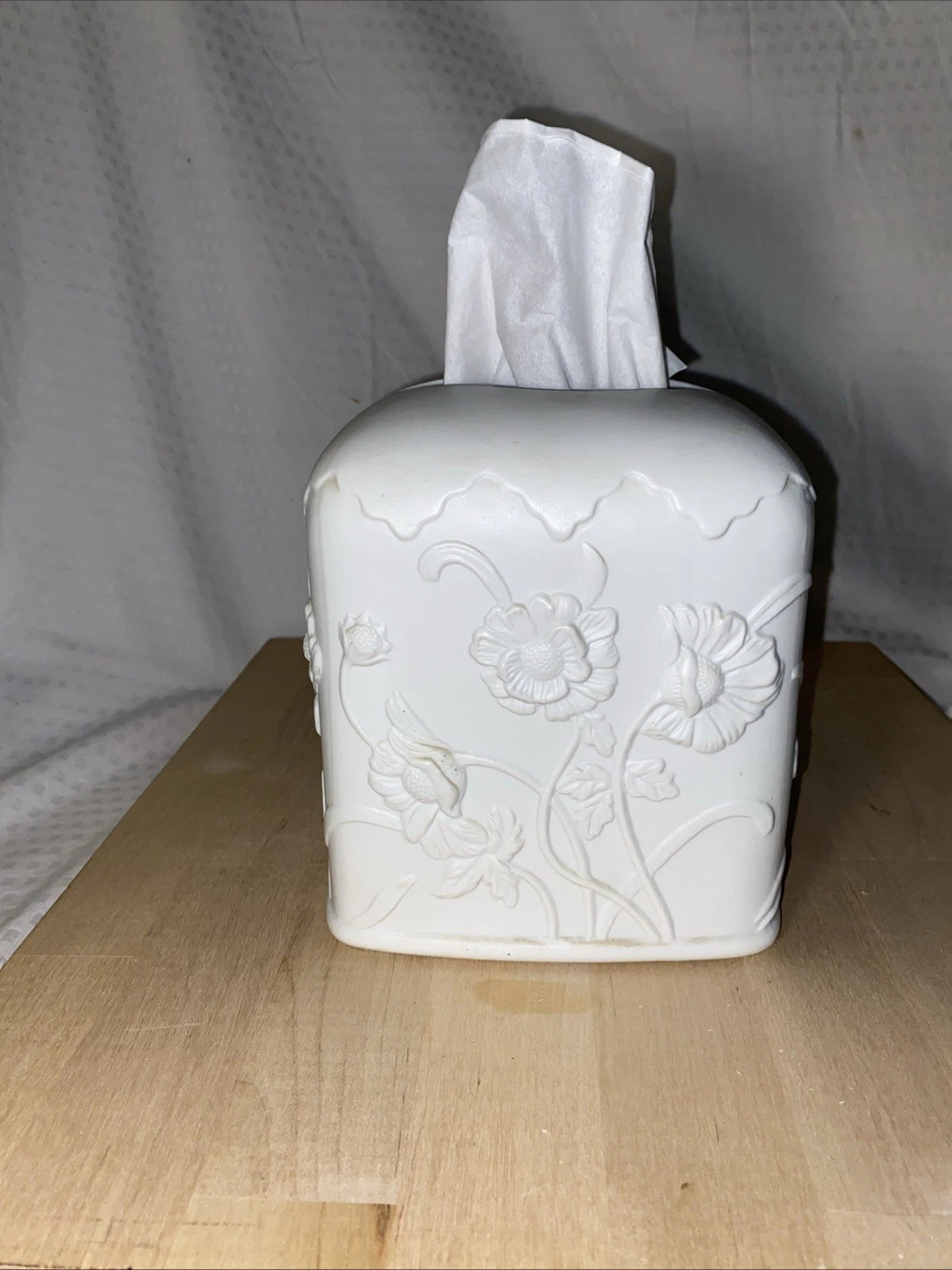 First Coast Designs White Porcelain Tissue Holder Floral Design 6.5”tall 6” Wide | eBay