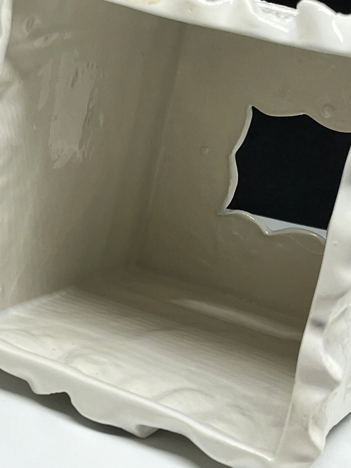 Tissue Box Cover Holder Porcelain Lace Ruffled Trim Grandmillennial White | eBay