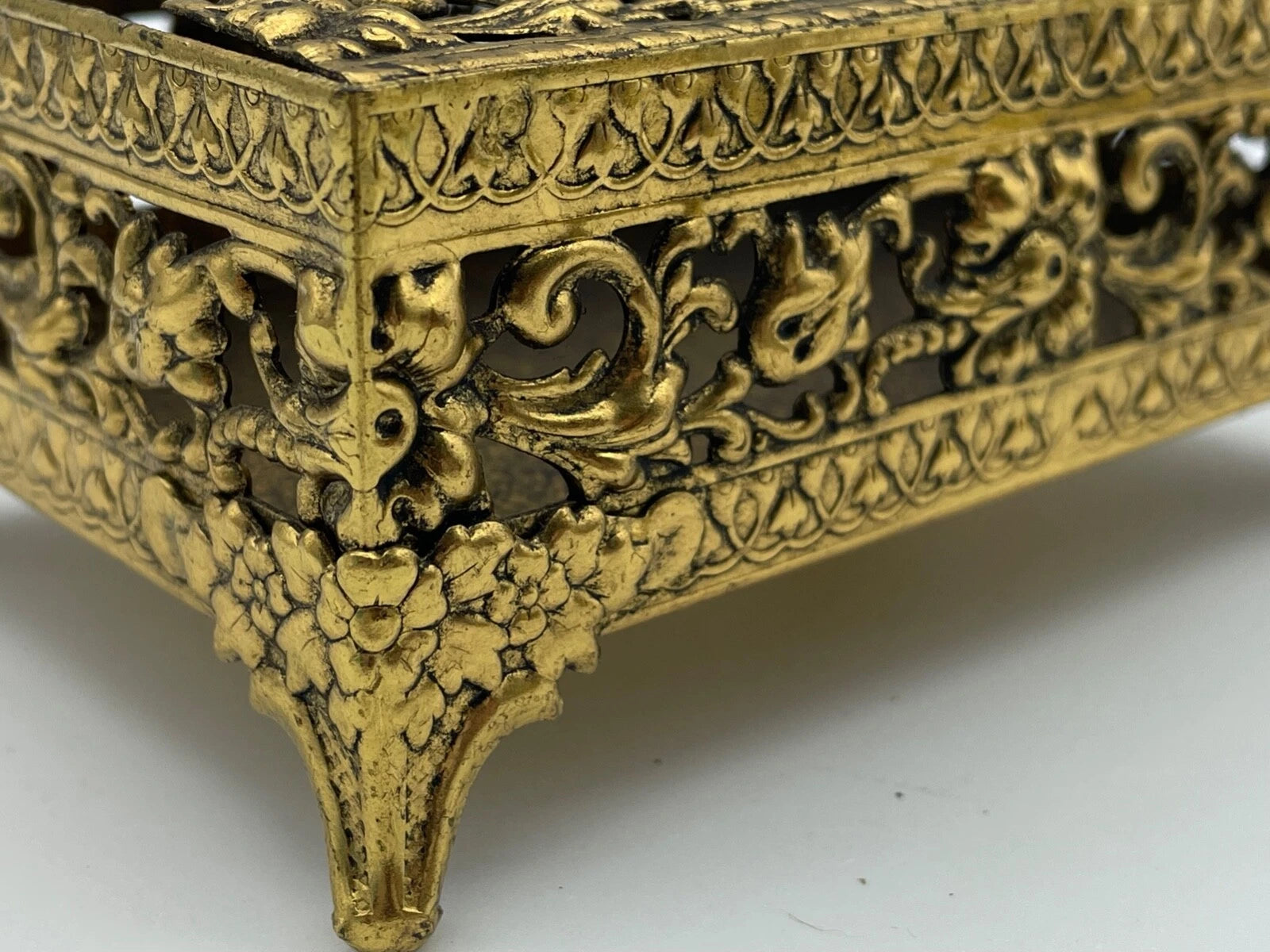 Vtg MCM 24kt Gold Plated Small Tissue Box holder Filigree Hollywood Regency | eBay