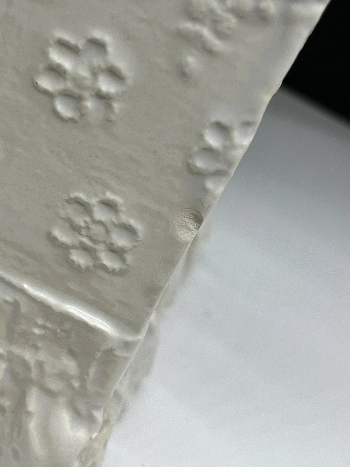 Tissue Box Cover Holder Porcelain Lace Ruffled Trim Grandmillennial White | eBay