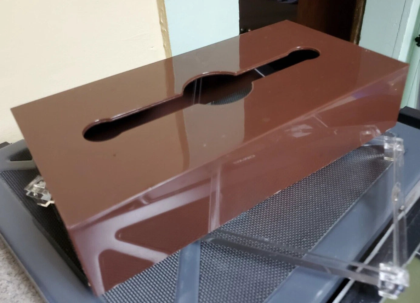 VINTAGE MCM TISSUE BOX HOLDER BROWN ACRYLIC LUCITE | eBay