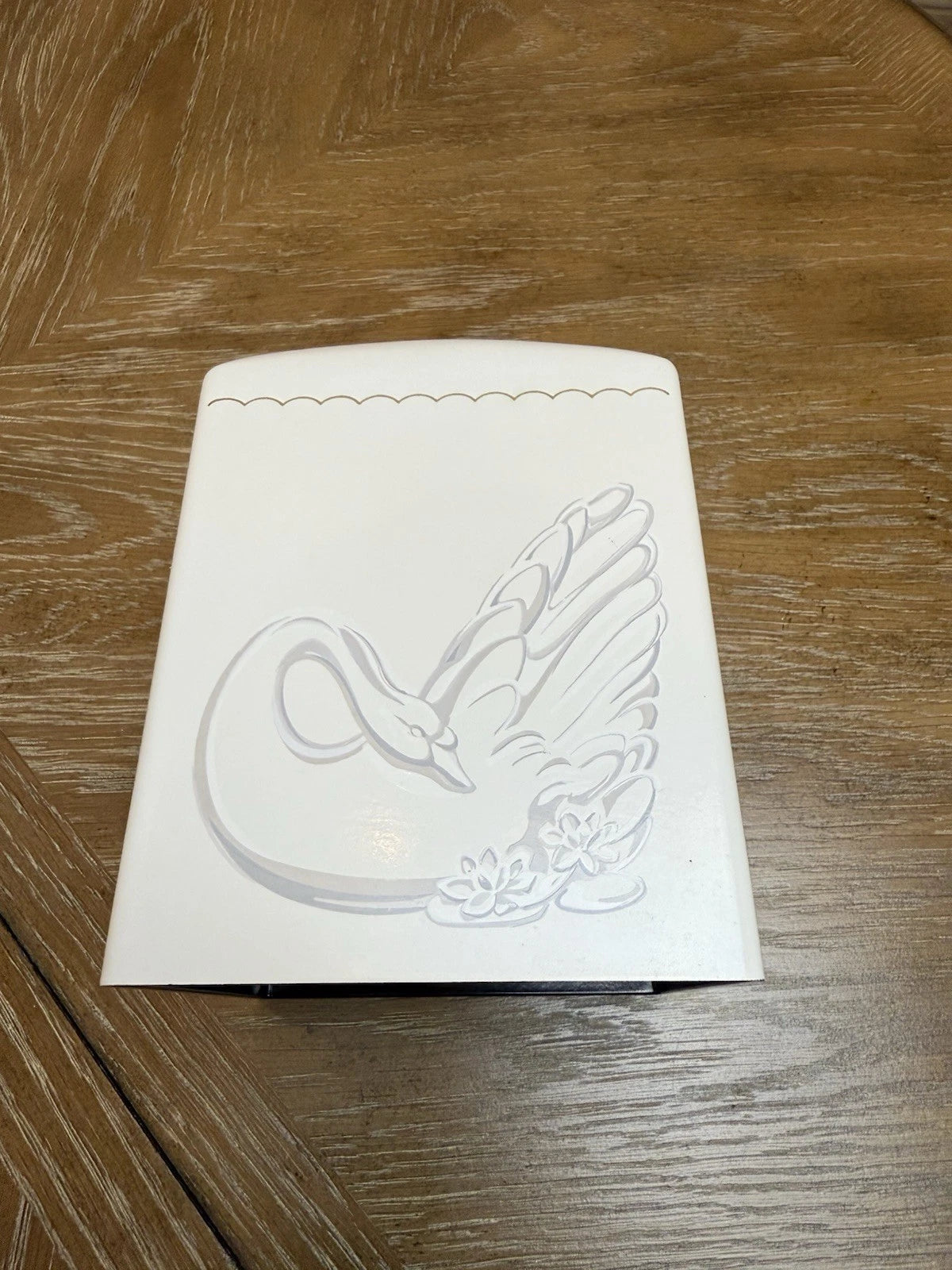 Vintage Plastic Tissue Box Holder Saturday Knight Ltd Swan 80s | eBay