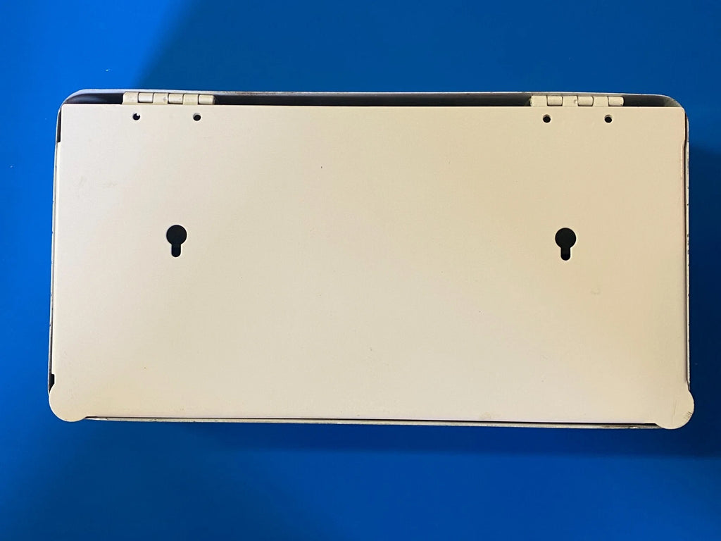 Vintage Kleenex Metal Tissue Holder White Wall Mounted Box Dash Mount w/Key NOS | eBay