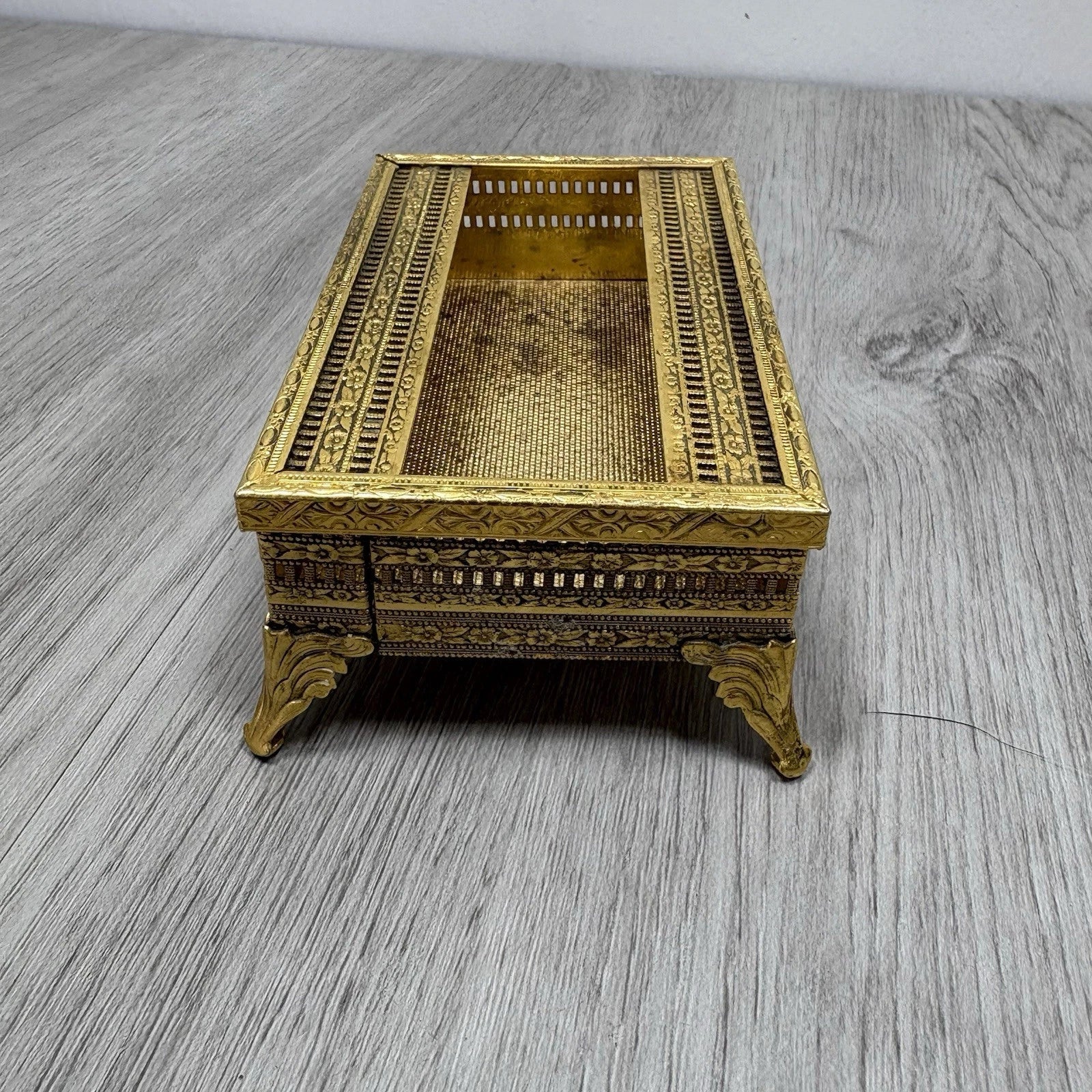 VTG Gold Ornate Tissue Box TRAVEL SIZE MINI Footed Hollywood Regency Countertop | eBay