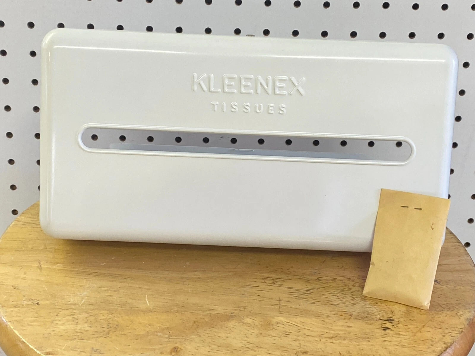 Vintage Kleenex Metal Tissue Holder White Wall Mounted Box Dash Mount w/Key NOS | eBay