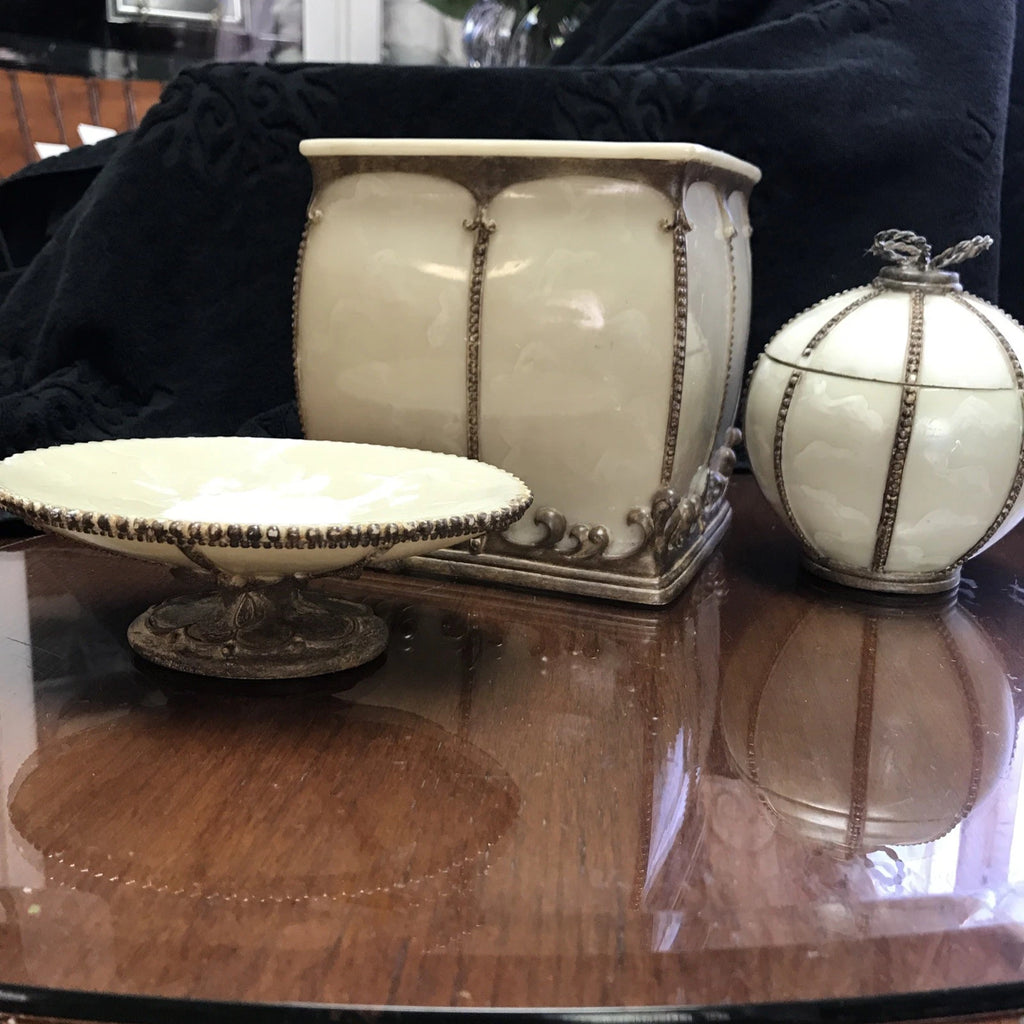 Vintage Croscill Romanza Tissue Cover, Soap Dish,Tinker Box Set | eBay