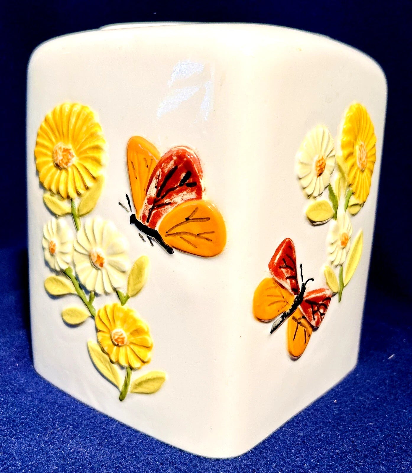 Vintage Retro Tissue Box Holder Cover 70's Groovy Daisy & Butterfly Hand Painted | eBay