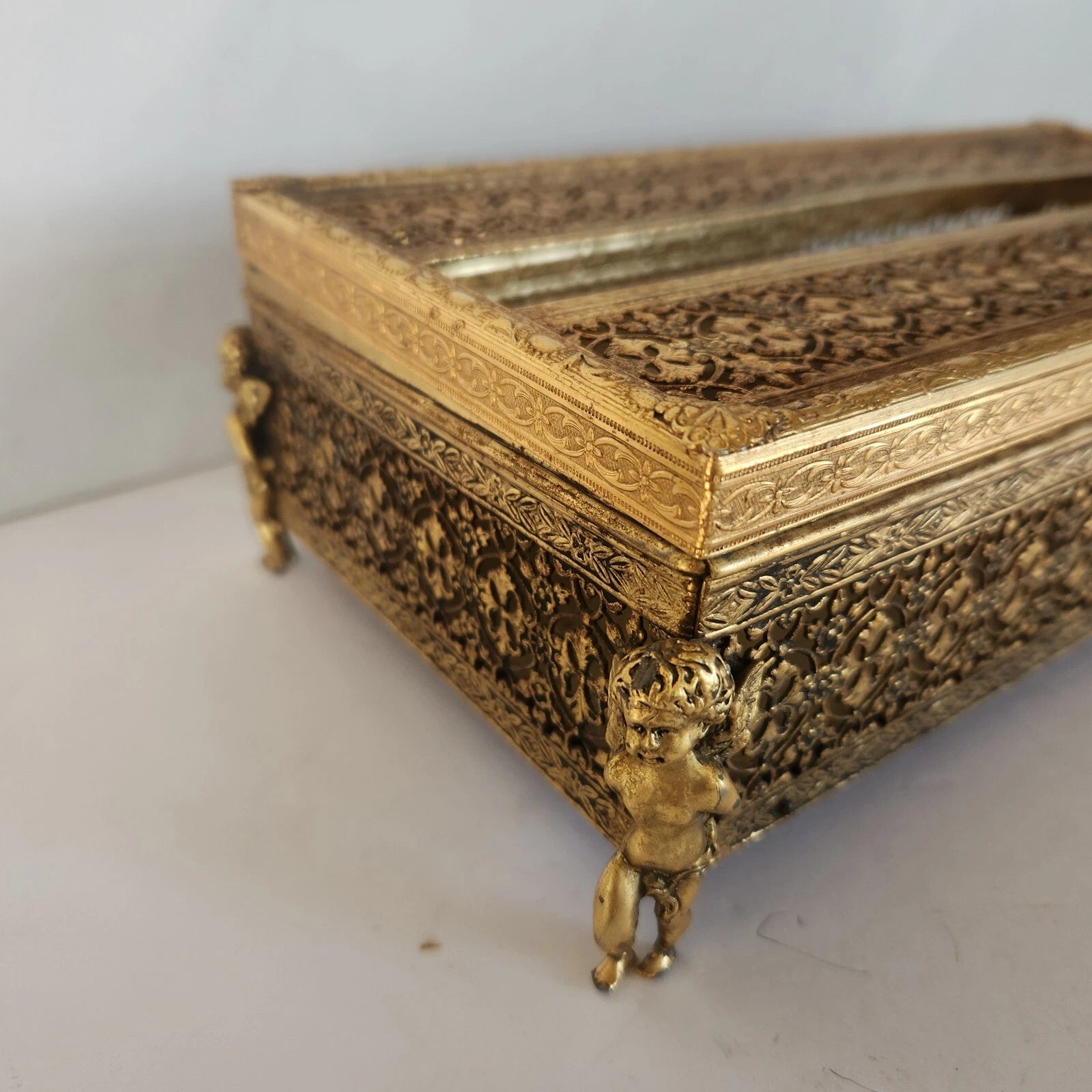 1940's Hollywood Regency Tissue Box Holder Cherub Feet Brass Filigree Gold Tone | eBay