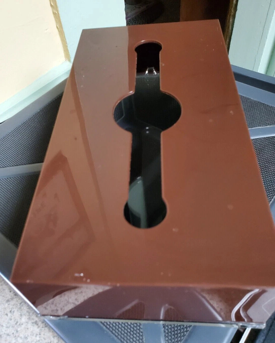 VINTAGE MCM TISSUE BOX HOLDER BROWN ACRYLIC LUCITE | eBay