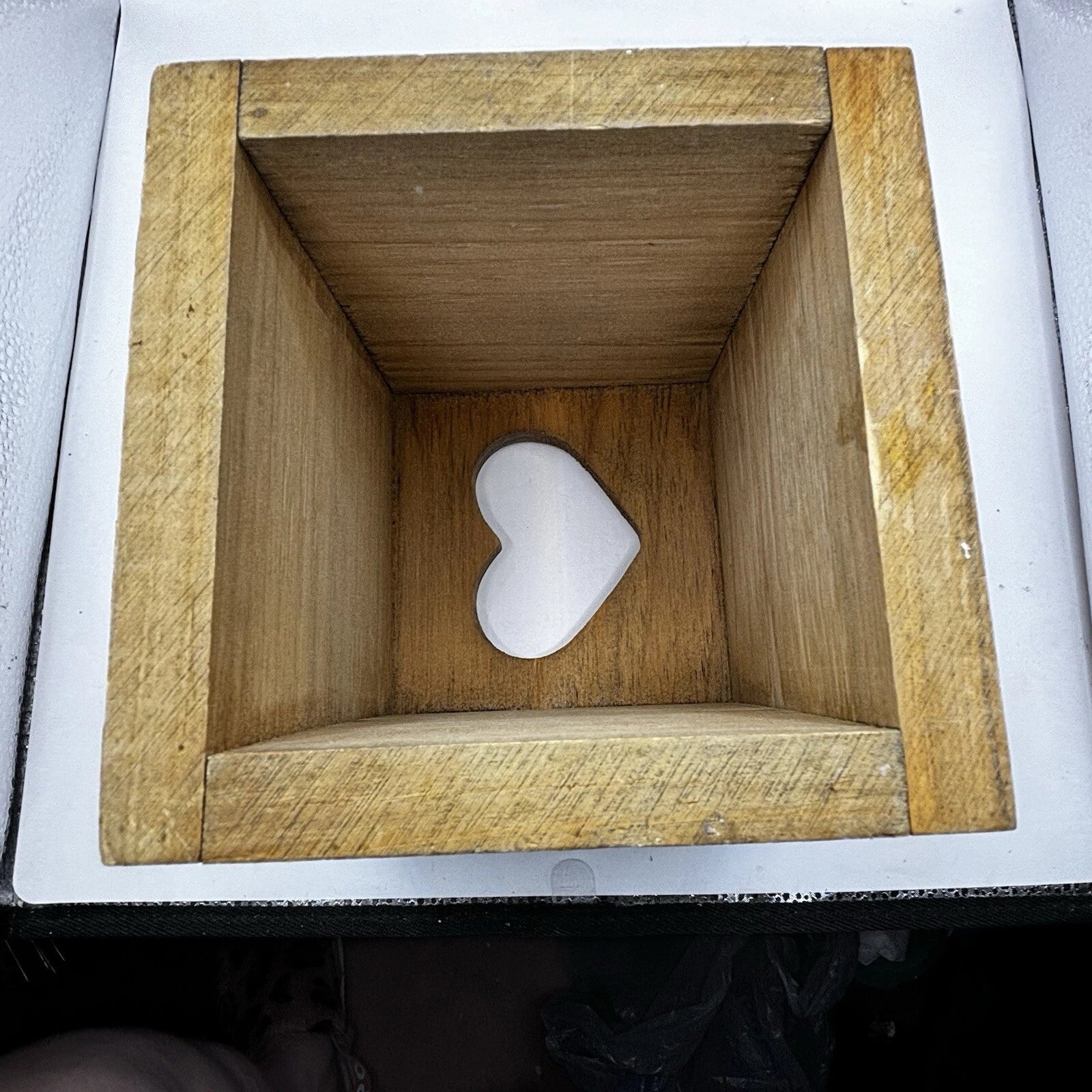 Solid Wood Carved Heart Apple Hand Painted Tissue Box Cottage Granny Core VTG | eBay