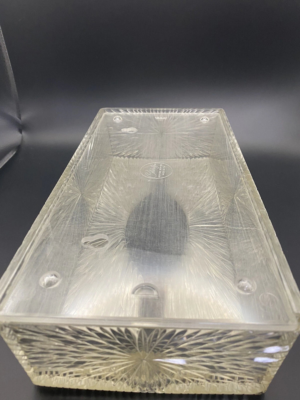 Vtg Home Decor Clear Lucite Starburst Tissue Box Holder Hollywood Regency GUC | eBay