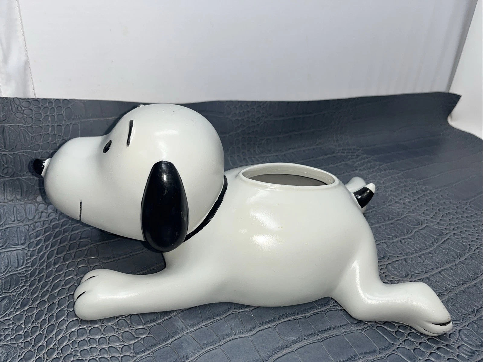 Vintage Baby Snoopy Style Hand Painted Tissue /Wipe Holder Dispenser | eBay