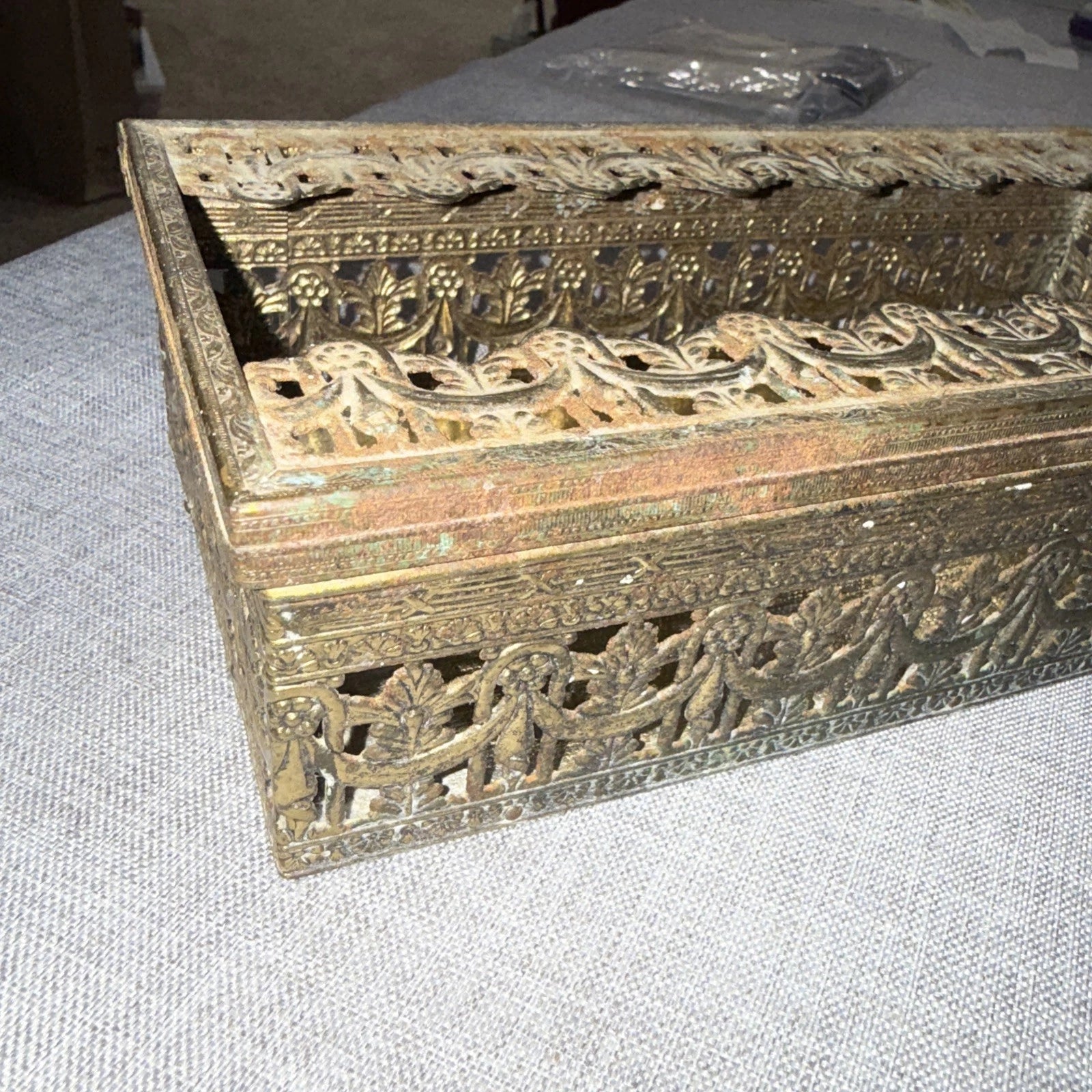 Vintage MCM Gold Tone Brass Tissue Box Filigree Holder Ornate Hollywood Regency | eBay