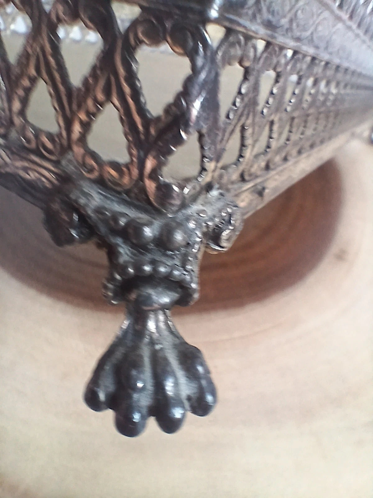 Vintage Gold Tone Tissue Box w/Claw Feet (2 pc.) "READ" | eBay