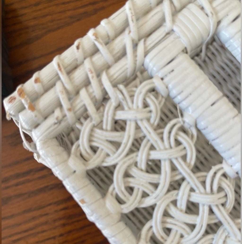 Vintage Woven WHITE WICKER Kleenex TISSUE BOX COVER Holder RECTANGLE | eBay