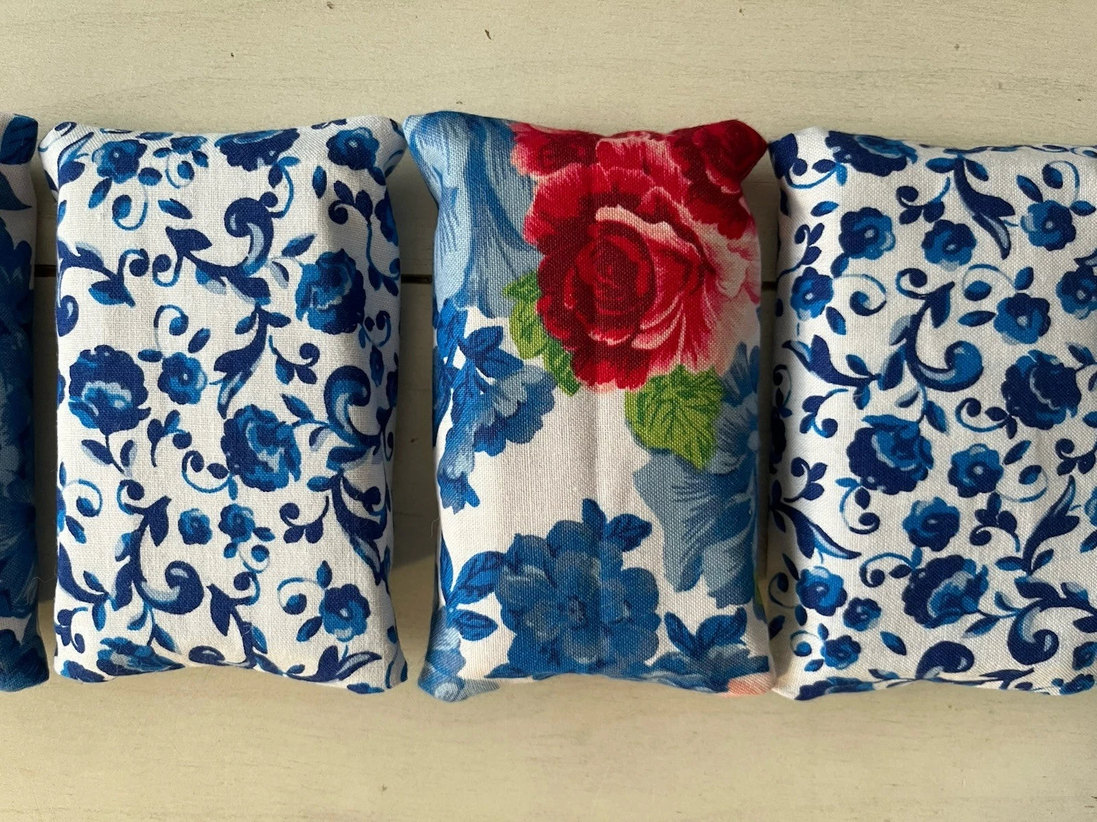 5 Pioneer Woman Tissue Holders. Handmade. Purse Size Tissues Included | eBay