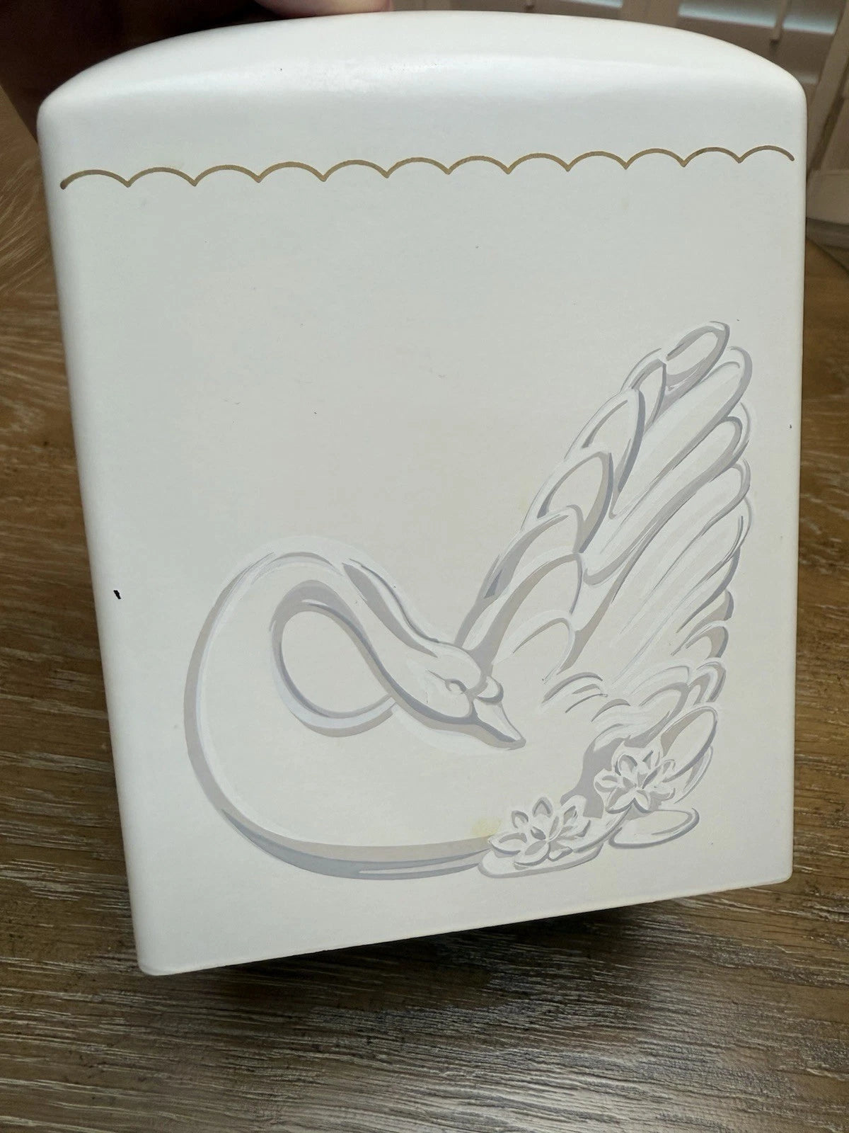 Vintage Plastic Tissue Box Holder Saturday Knight Ltd Swan 80s | eBay