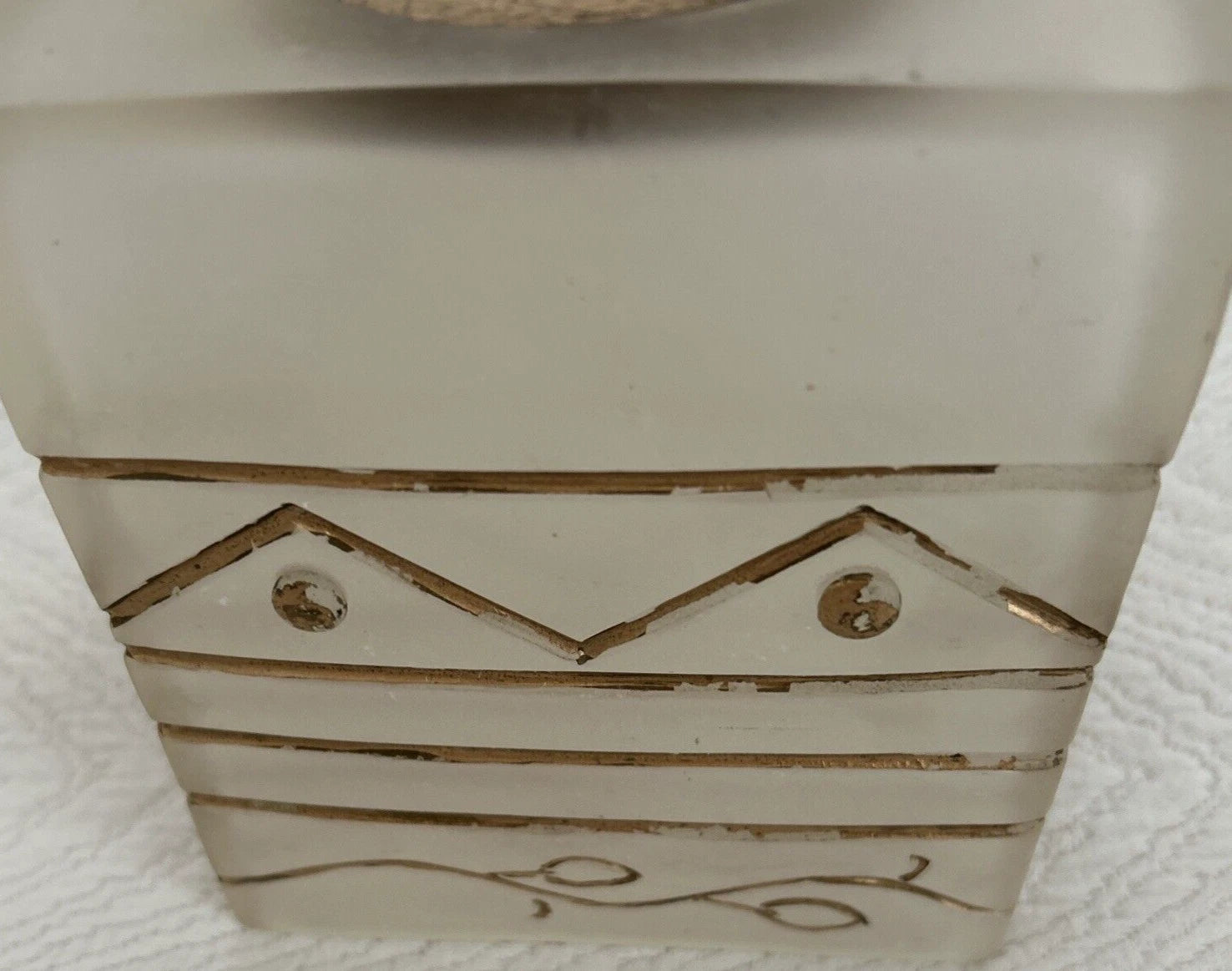 Wamsutta Monique Tissue Cube Box Cover Frosted Clear Resin Gold Accent Preowned | eBay