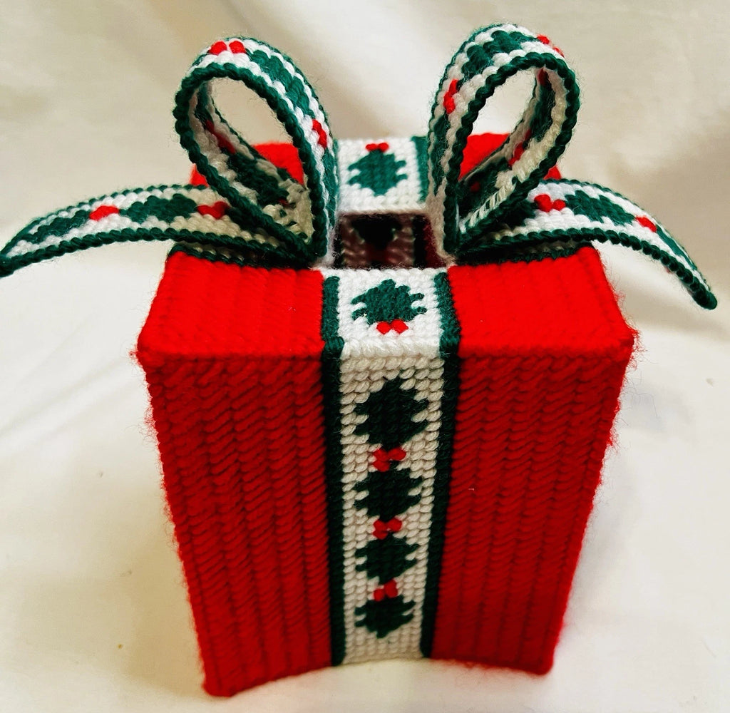 Vintage Plastic Canvas Needlepoint Tissue Box Cover Christmas Holly Red Green | eBay