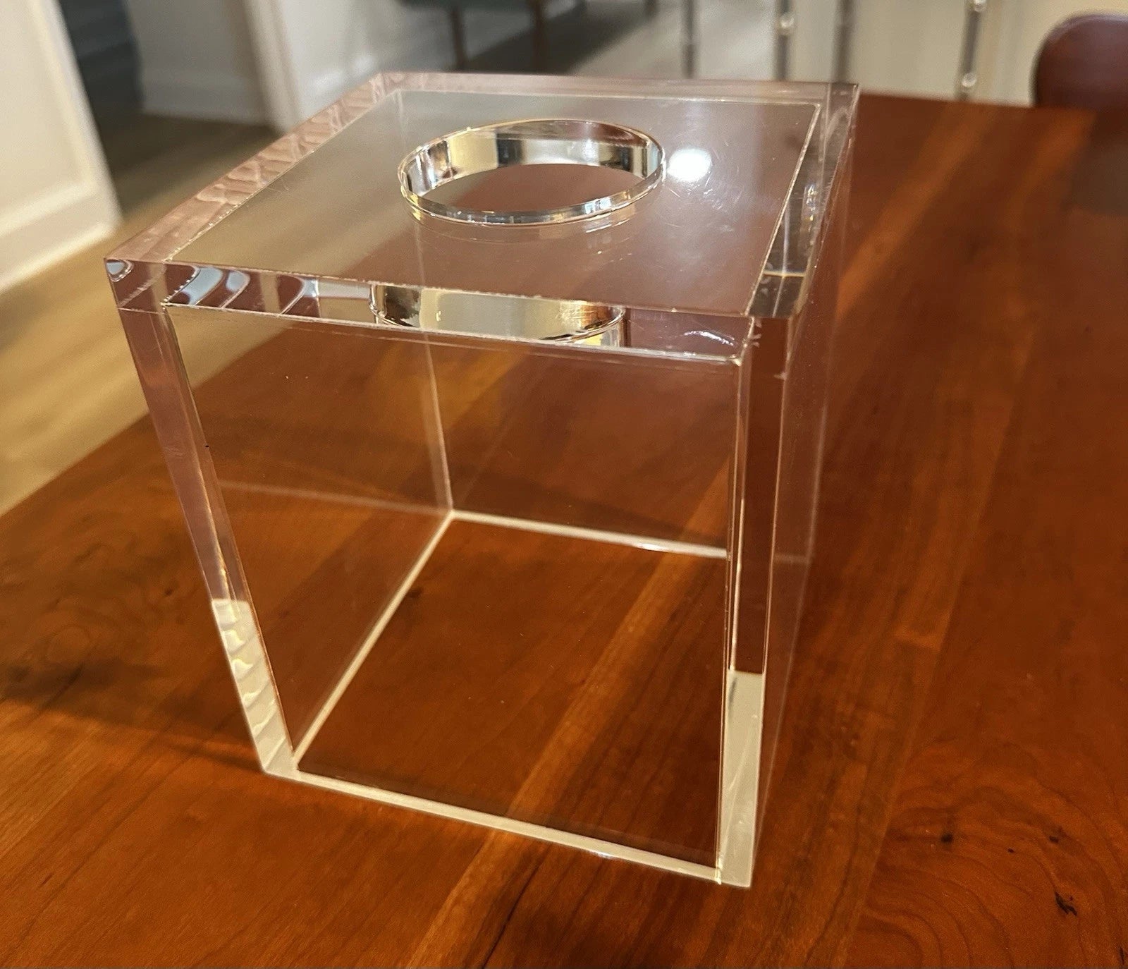 VTG Luxury Heavy Lucite Tissue Box Cover – Thick Clear Acrylic Cube Modern | eBay