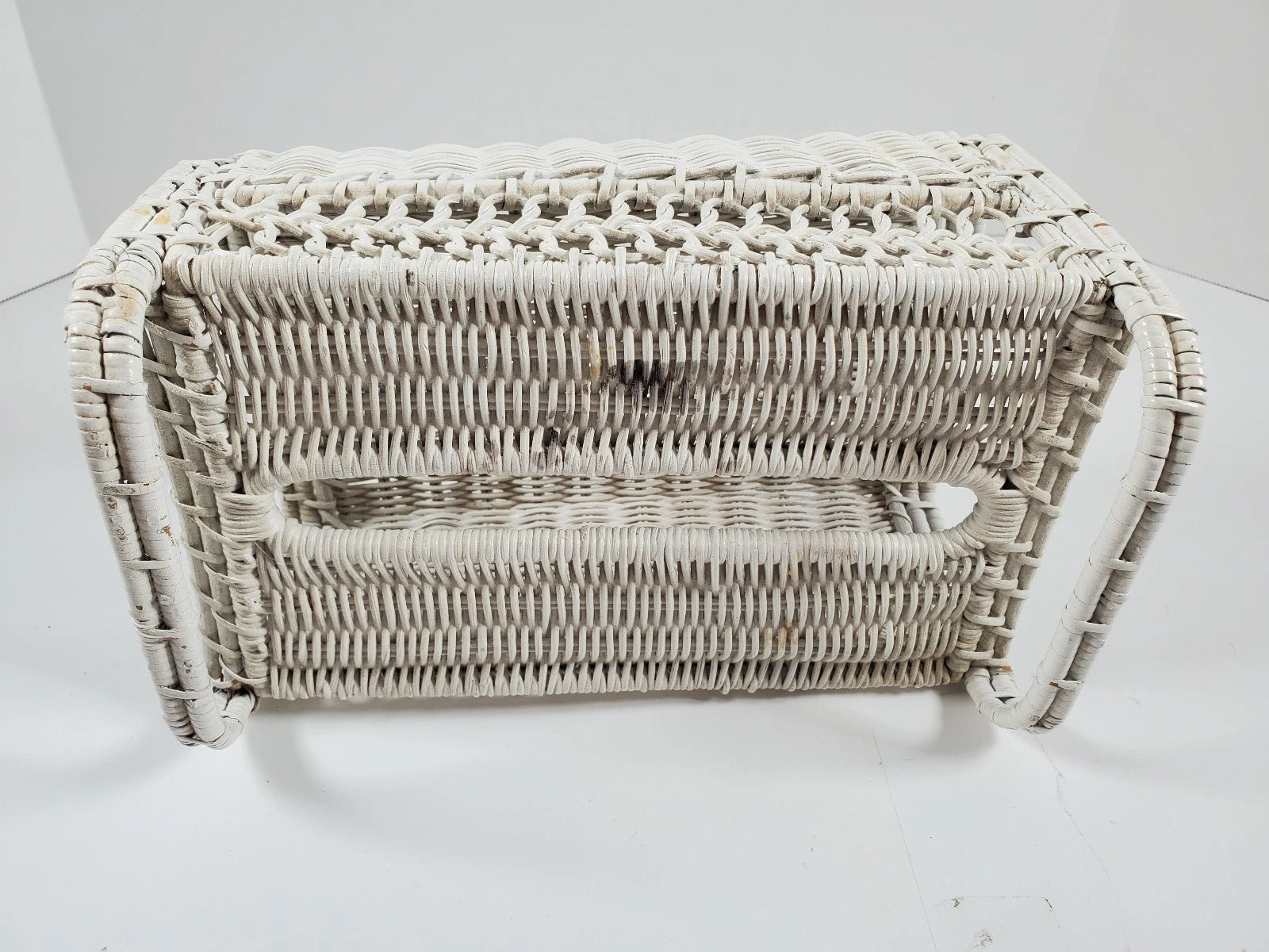Vintage Woven WHITE WICKER Rattan Kleenex TISSUE BOX COVER RARE STYLE | eBay