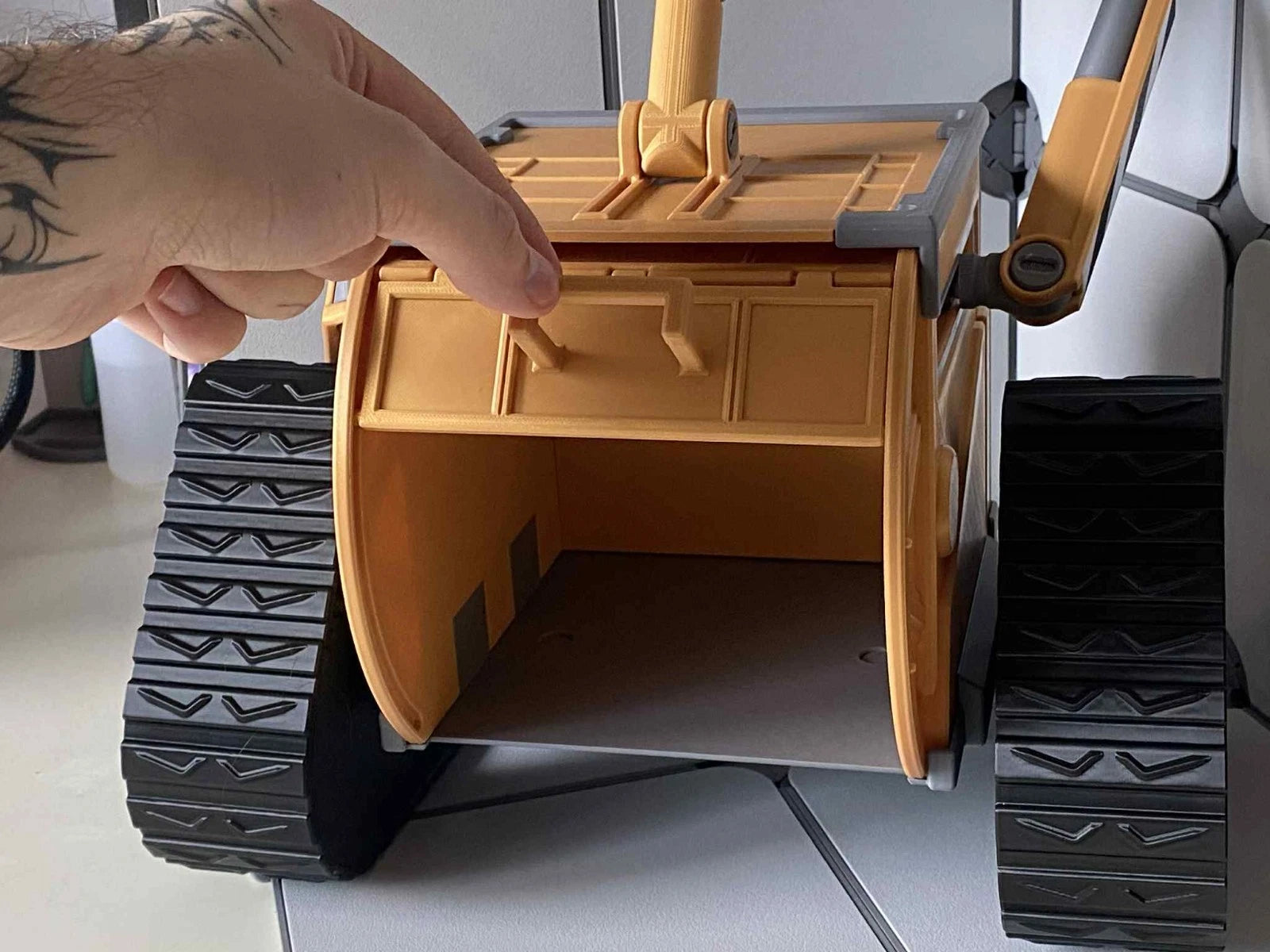 3D Printed Robot Style Tissue Box – Movable Arms Design, Cute Wall-E Inspired | eBay